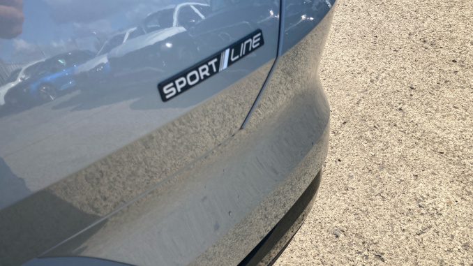 Skoda Enyaq 220kW 85x Sportline 82kWh 4x4 5dr Auto Electric Estate - Image 25